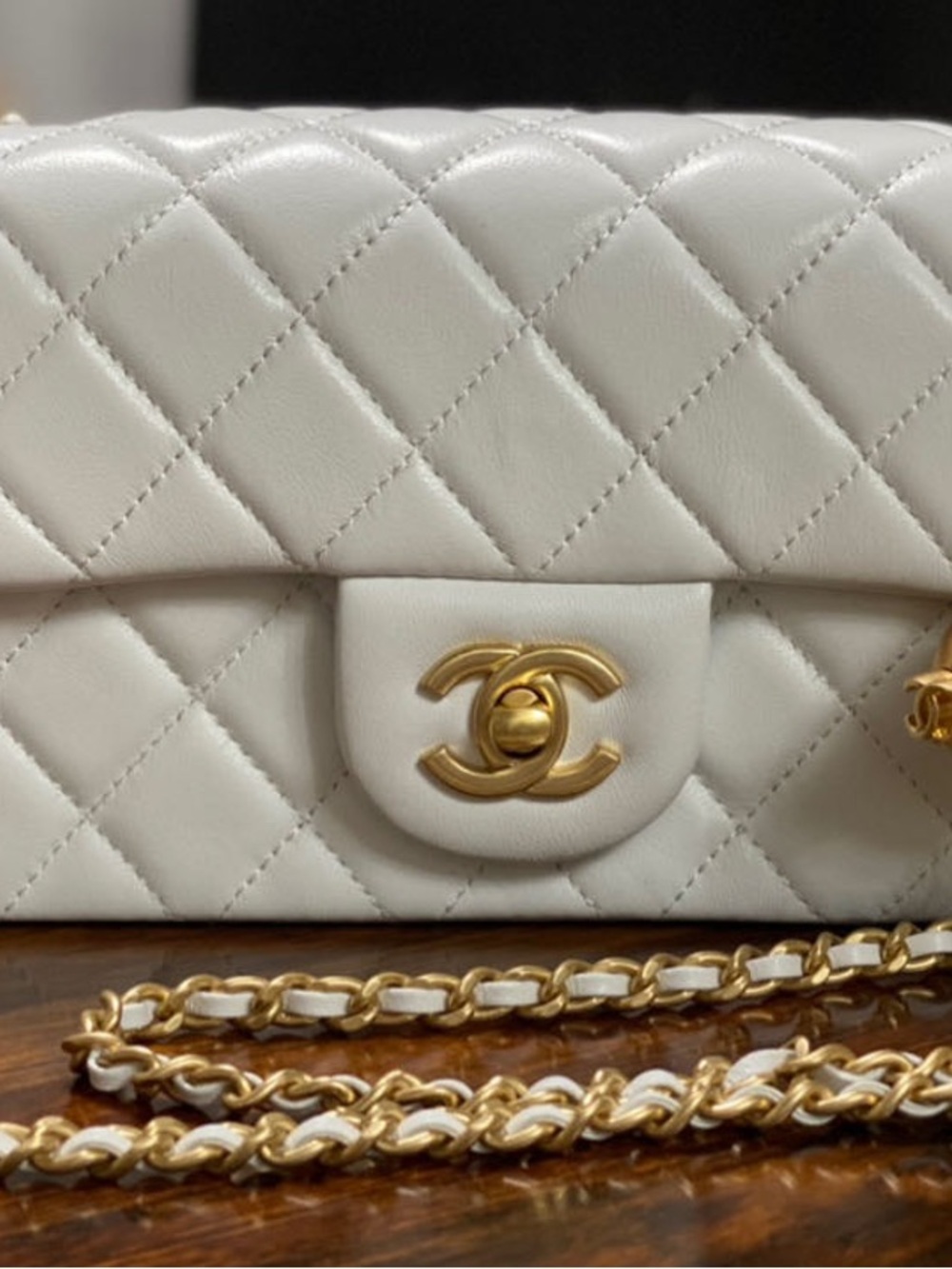 CHANEL White Quilted Lambskin Crossbody with Gold Hardware - Picture 2 of 8